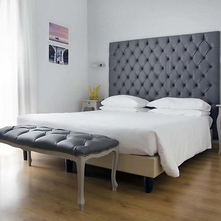 Hotel Serenella Baveno Bagian luar foto