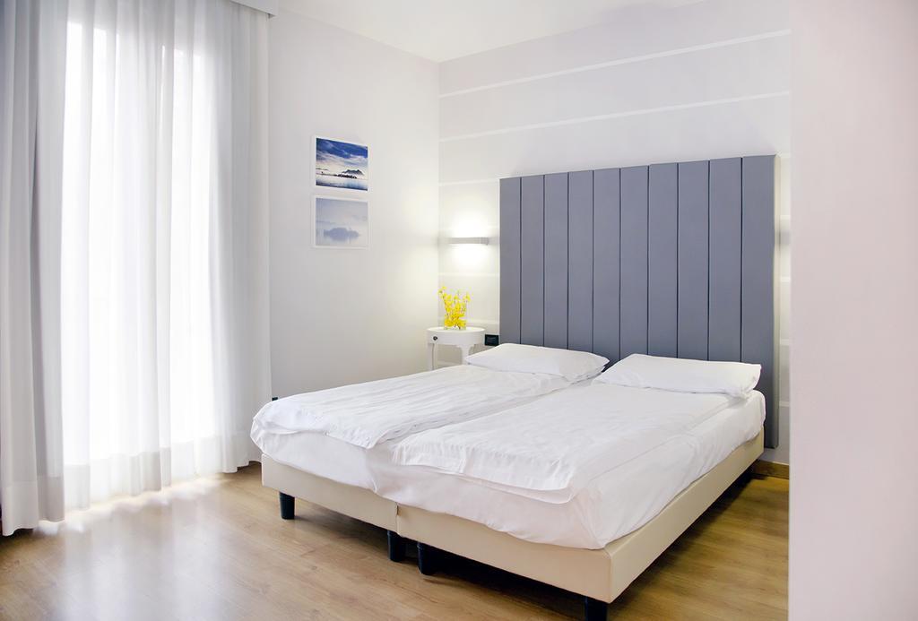 Hotel Serenella Baveno Bagian luar foto