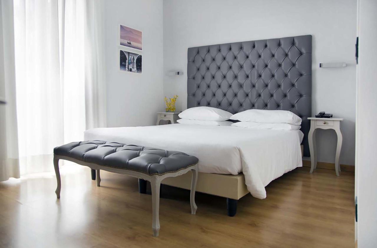 Hotel Serenella Baveno Bagian luar foto
